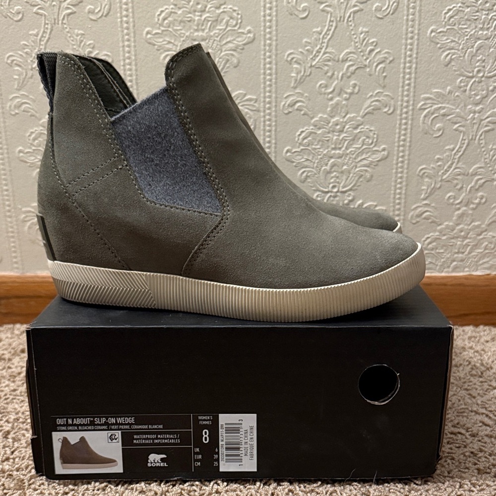 Sorel Out N About Olive Green Slip-On Wedge Shoes